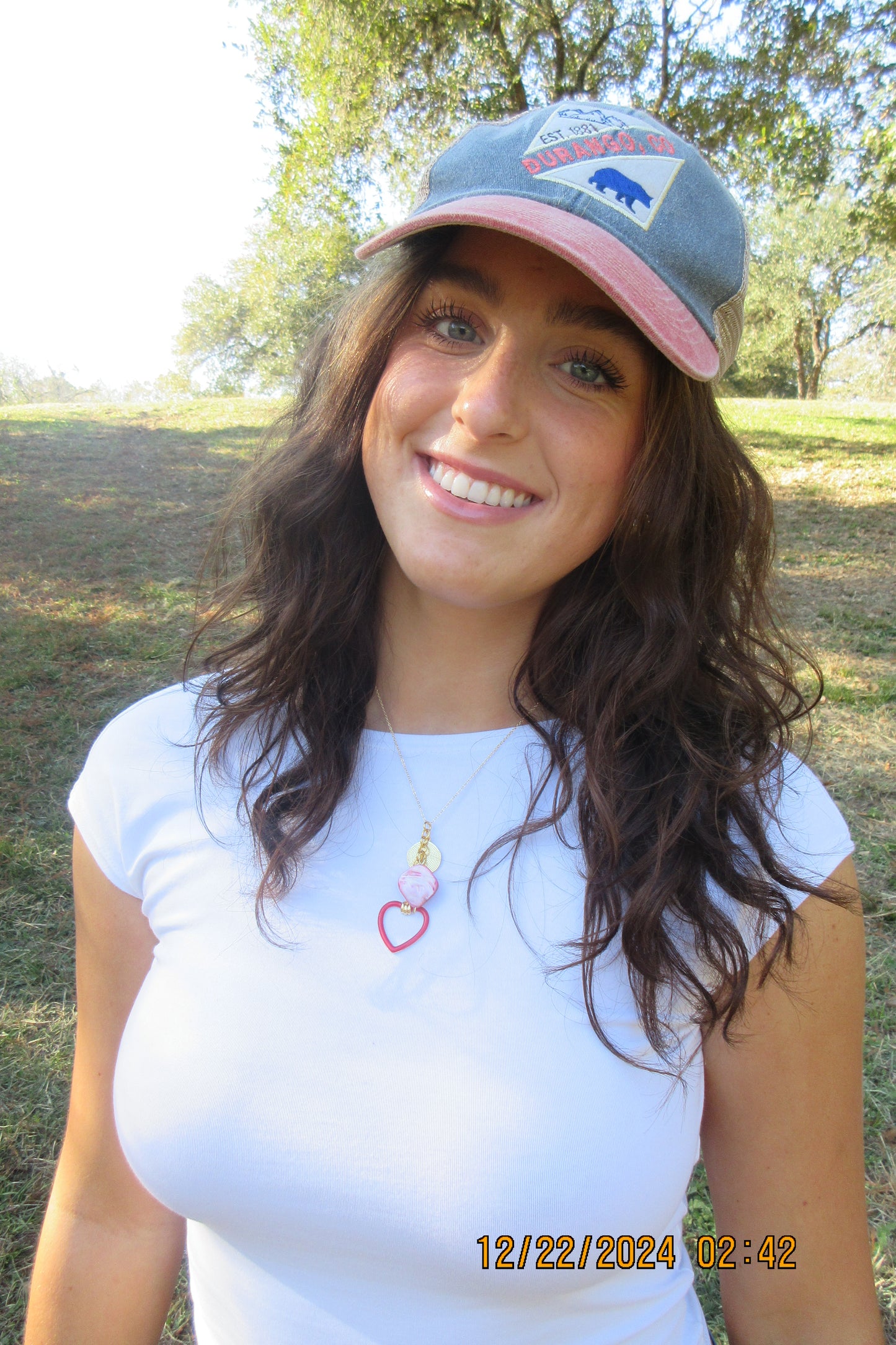 Golden Kiss Lariat Necklace