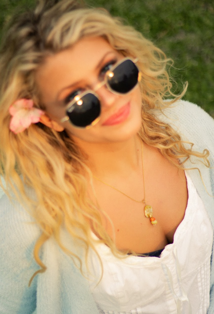 Honey Tide Necklace