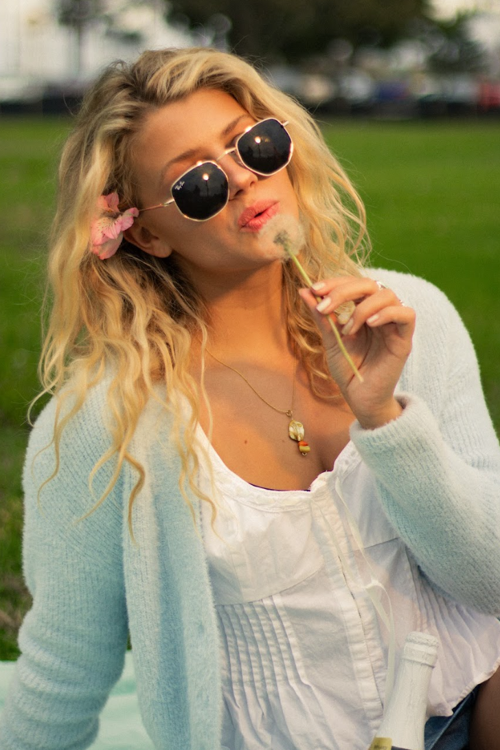 Honey Tide Necklace