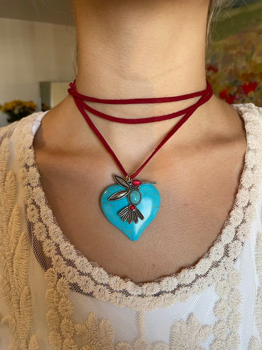 Fluttering Heart Red Leather Necklace